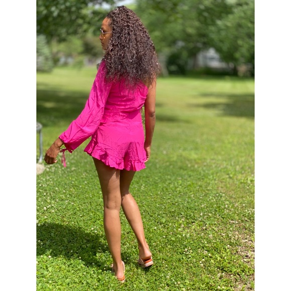 Beautiful pink romper - Picture 5 of 5